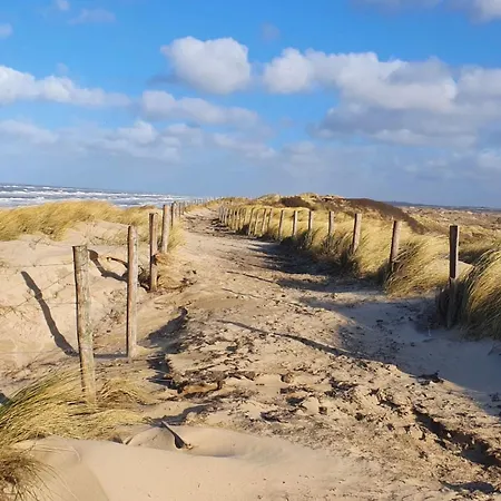 Strand83 Dom wakacyjny *